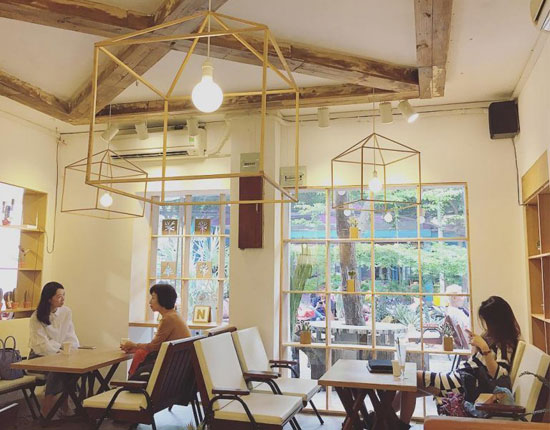 10 quán cà phê đẹp ở Sài Gòn đang là địa điểm sống ảo hot nhất hiện nay