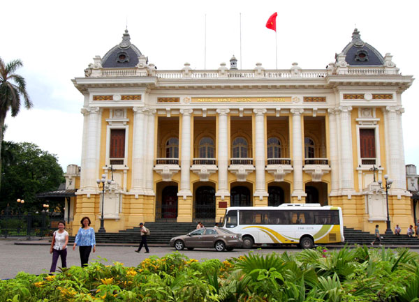 10 công trình kiến trúc lưu giữ lịch sử Hà Nội