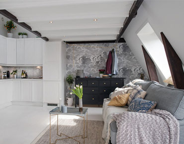 Căn hộ áp mái siêu quyến rũ với gam màu trắng