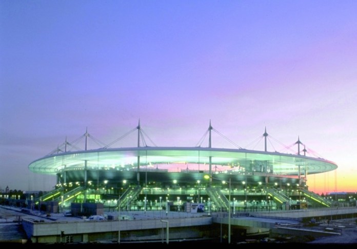 Stade de France là điểm tham quan du lịch hấp dẫn tại Paris với giá 10€ - 15€ / người